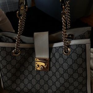 Gucci Supreme GG padlock shoulder bag